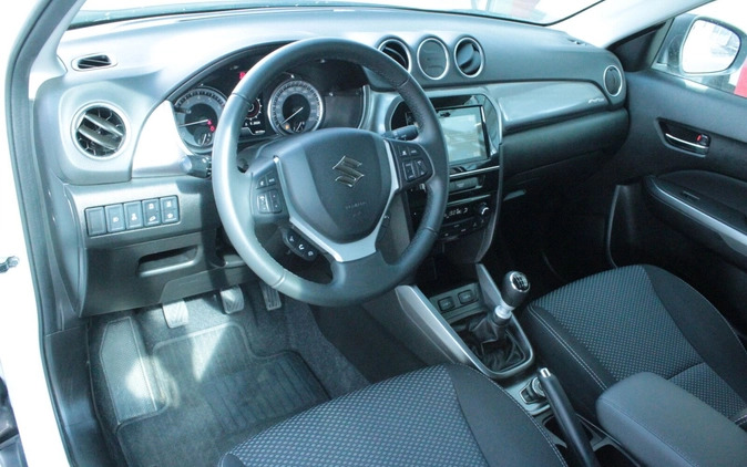 Suzuki Vitara cena 102900 przebieg: 18152, rok produkcji 2023 z Nowy Tomyśl małe 301